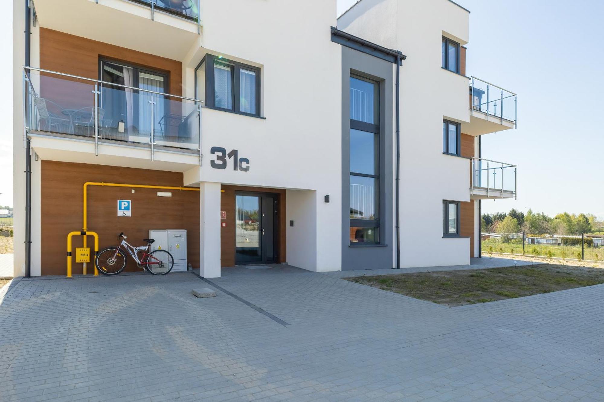 Nadmorski Apartament Z Parkingiem W Ustroniu Morskim By Noclegi Renters Ustronie Morskie Buitenkant foto